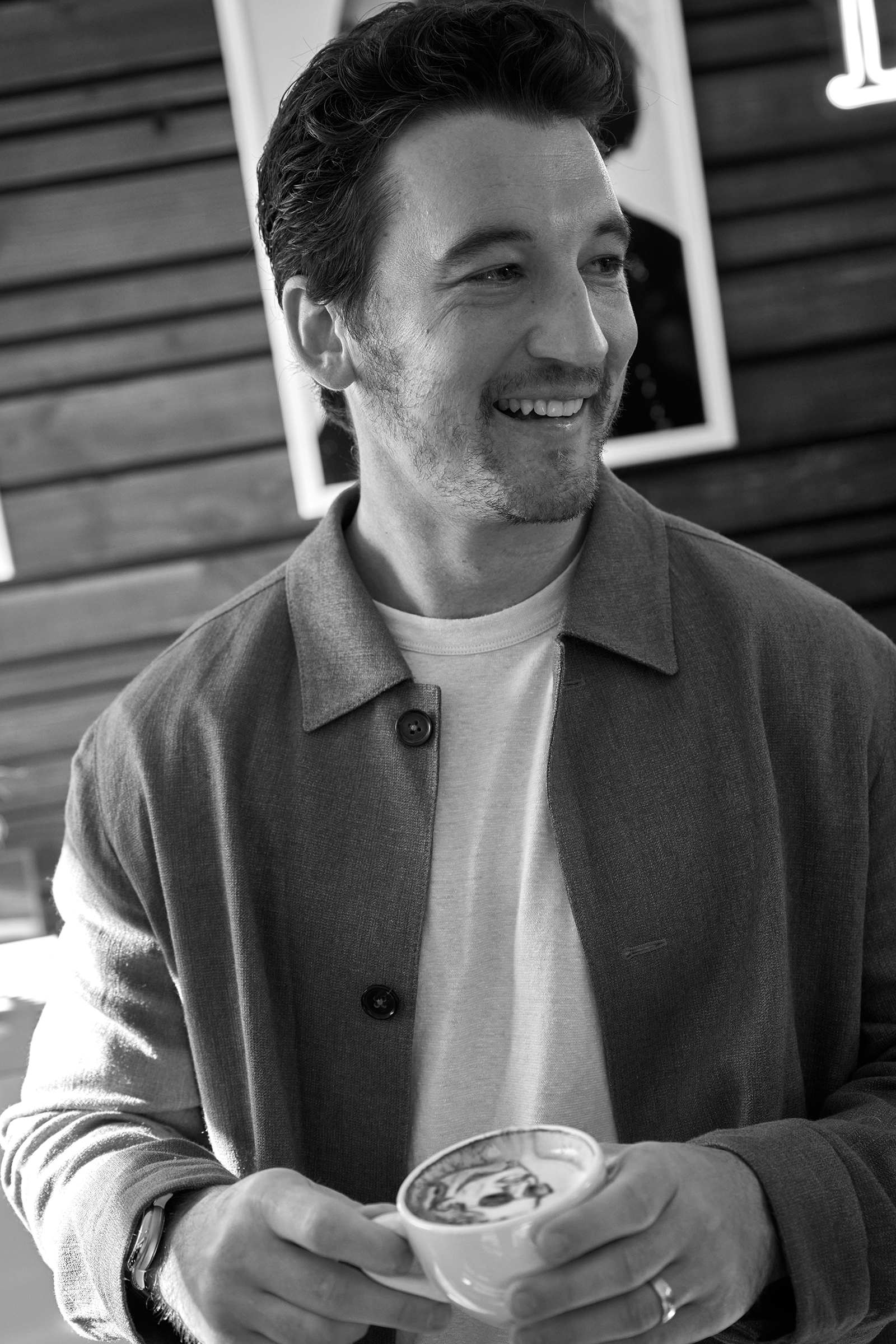 miles-teller-portrait-deadline-contenders-awards-season-celebrity-photography